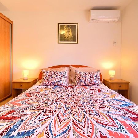 Apartman Noel Krk Town Exteriér fotografie