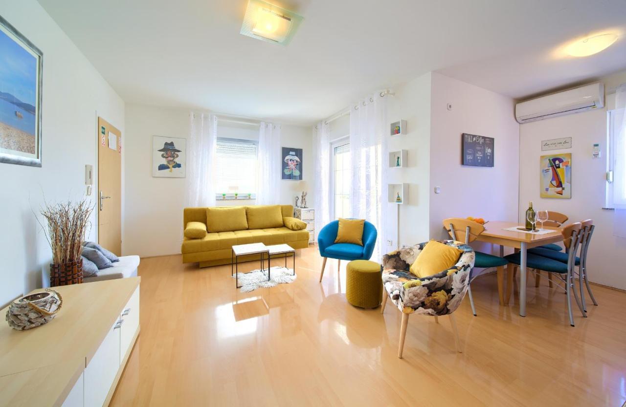 Apartman Noel Krk Town Exteriér fotografie