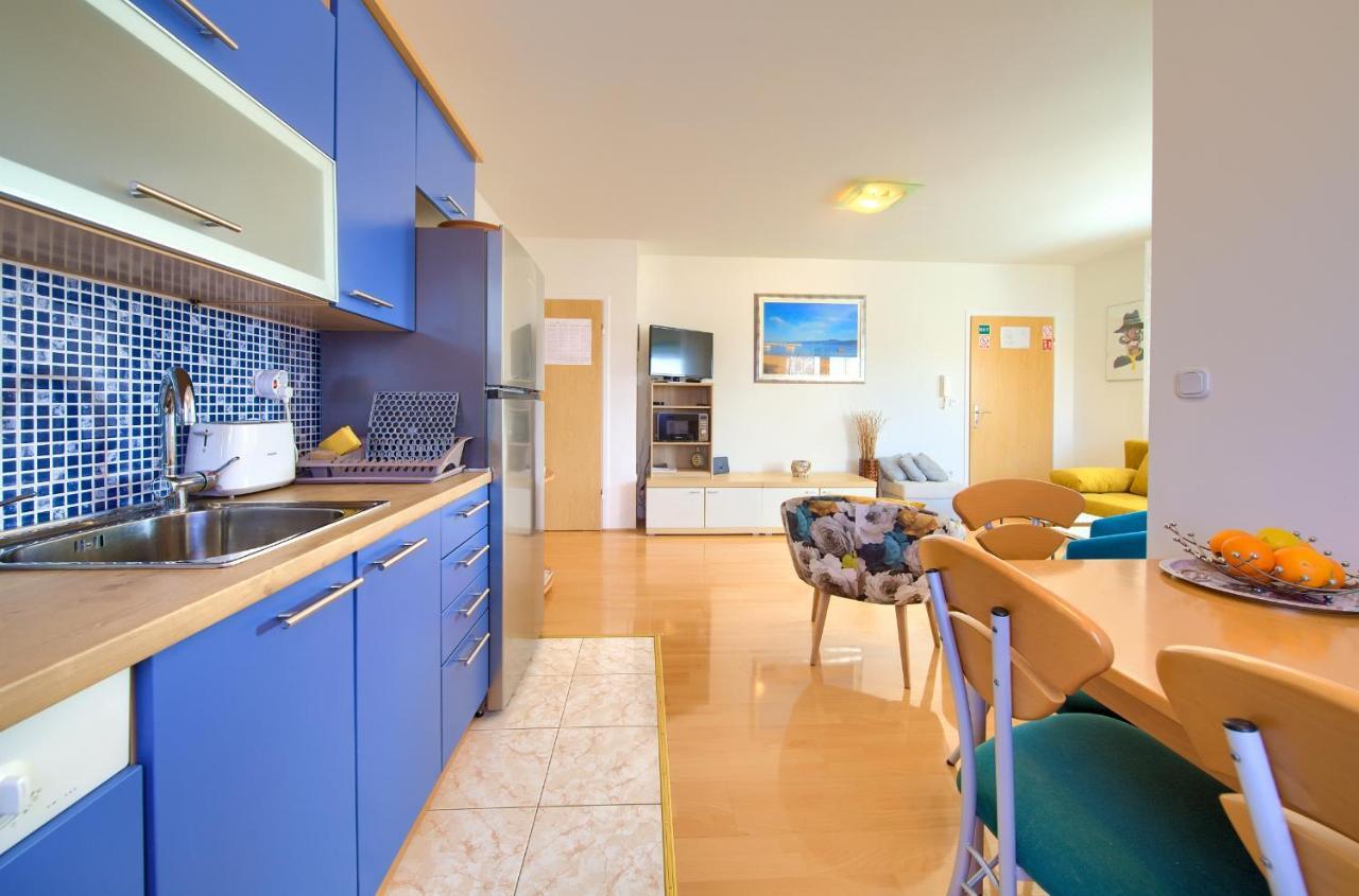 Apartman Noel Krk Town Exteriér fotografie