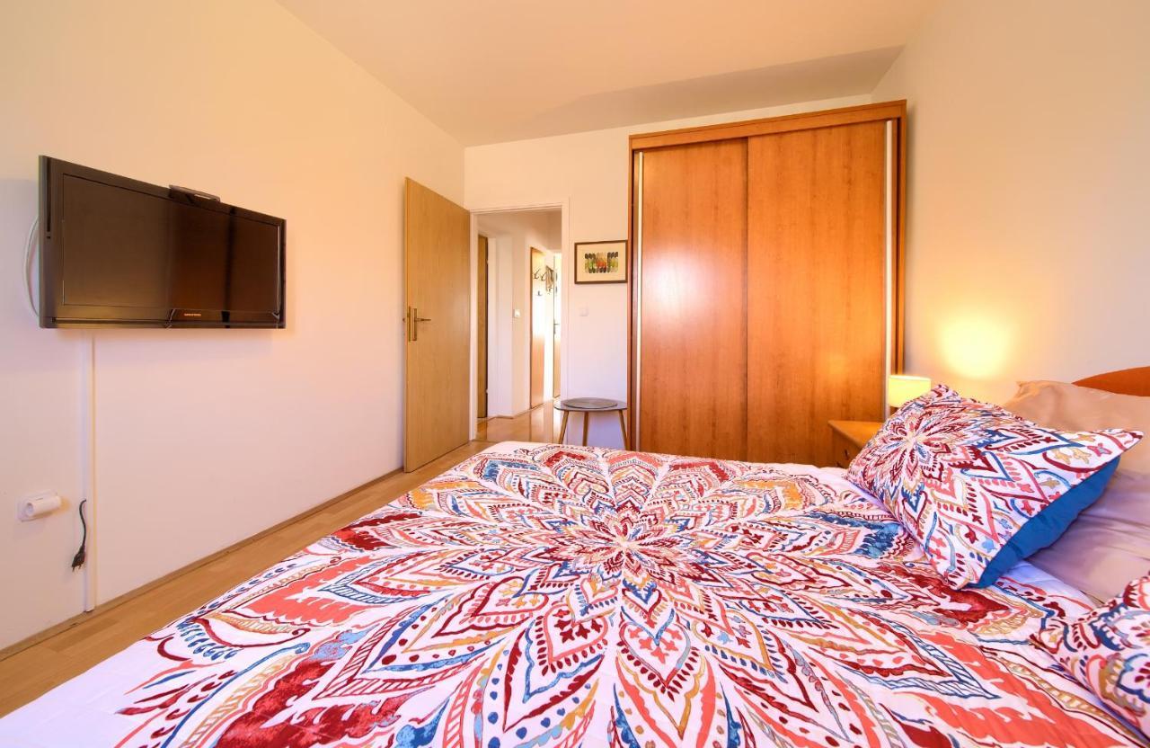 Apartman Noel Krk Town Exteriér fotografie